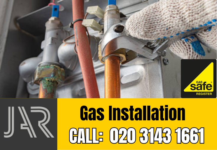 gas installation Collier Row