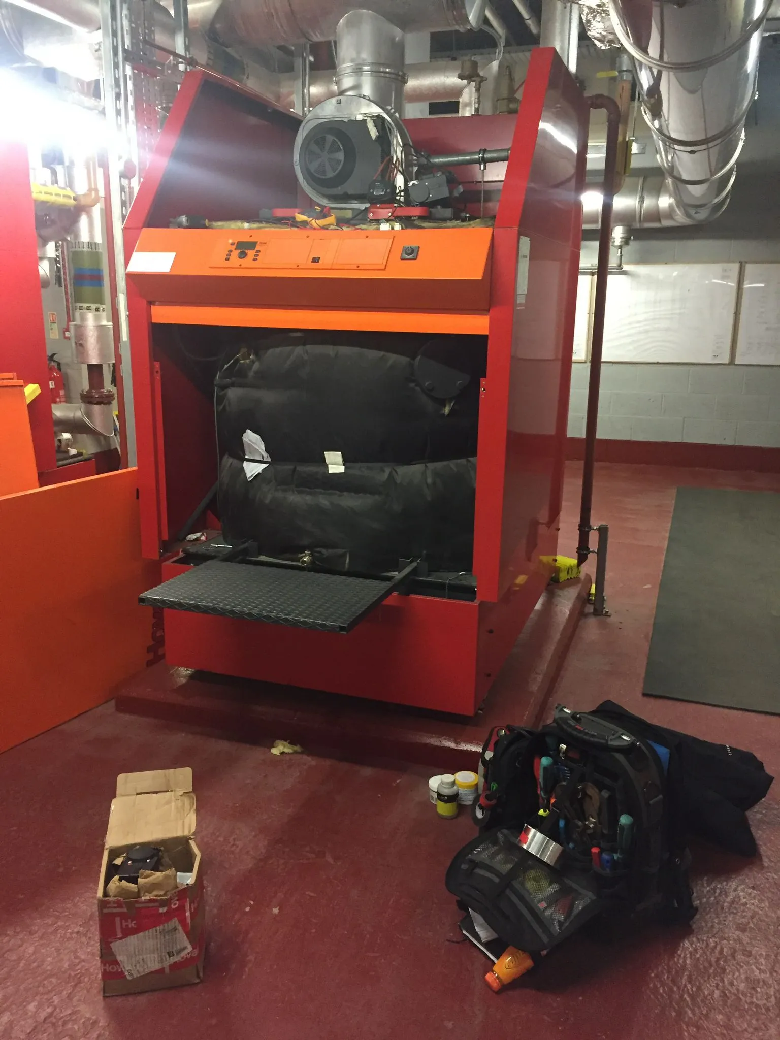 emergency heating engineer Collier Row, RM5